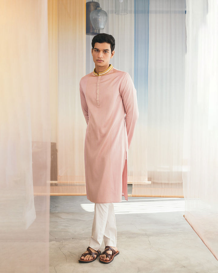 MAUVE PINTUCK KURTA (MWKT02)