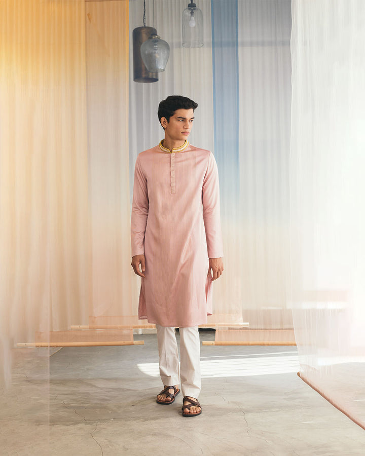 MAUVE PINTUCK KURTA (MWKT02)