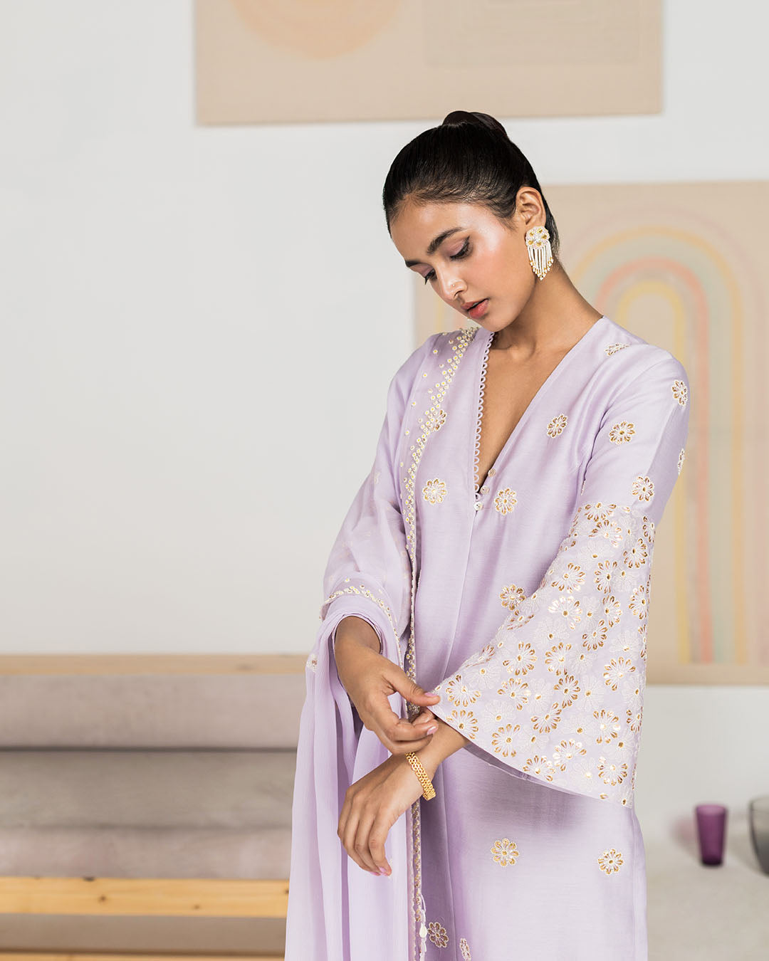 Lavender Embroidered Kurta Set (JNPL 18)