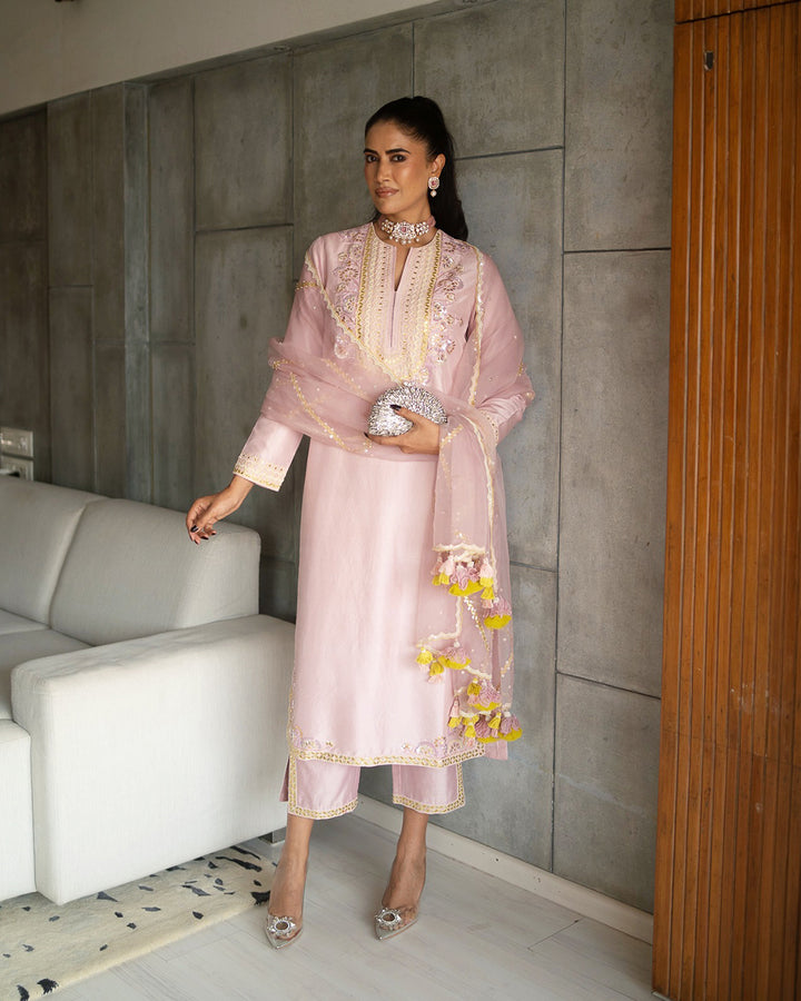 Alisha Pekha in Classic Silk Kurta Set