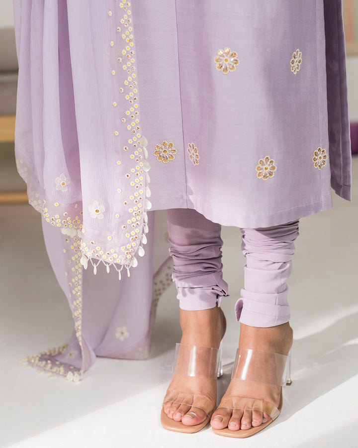 Lavender Embroidered Kurta Set (JNPL 18)