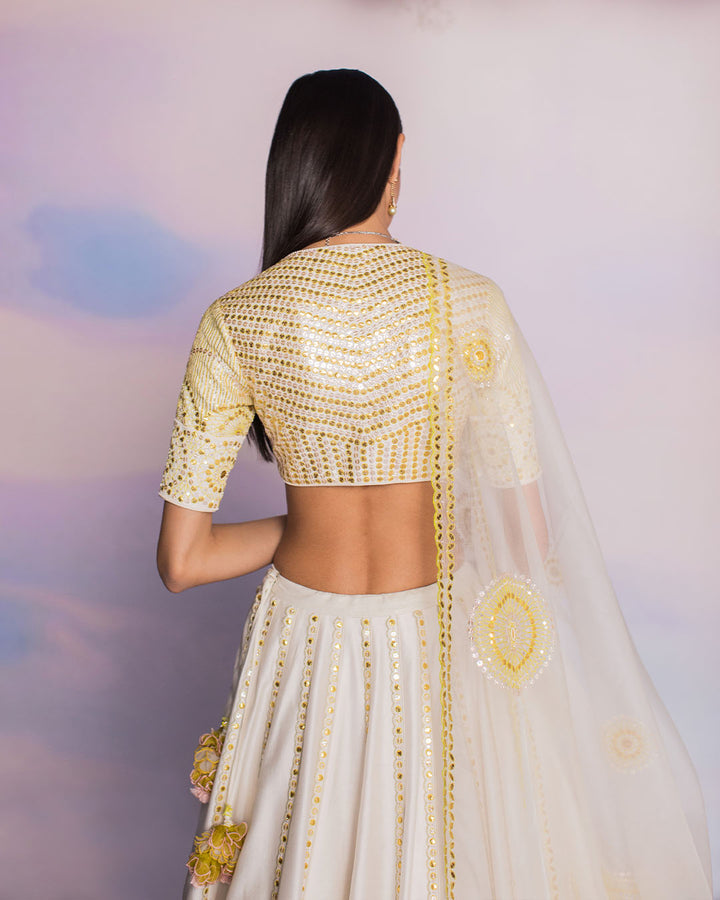 IVORY AND GOLD LEHENGA SET (MZLH05)