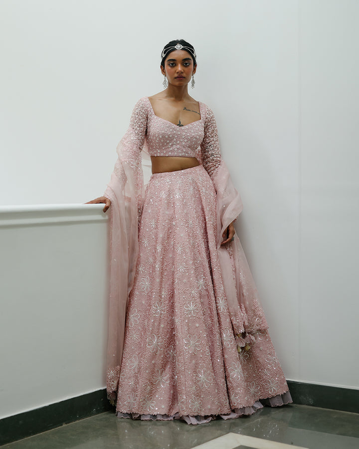 GULNAR LEHENGA SET