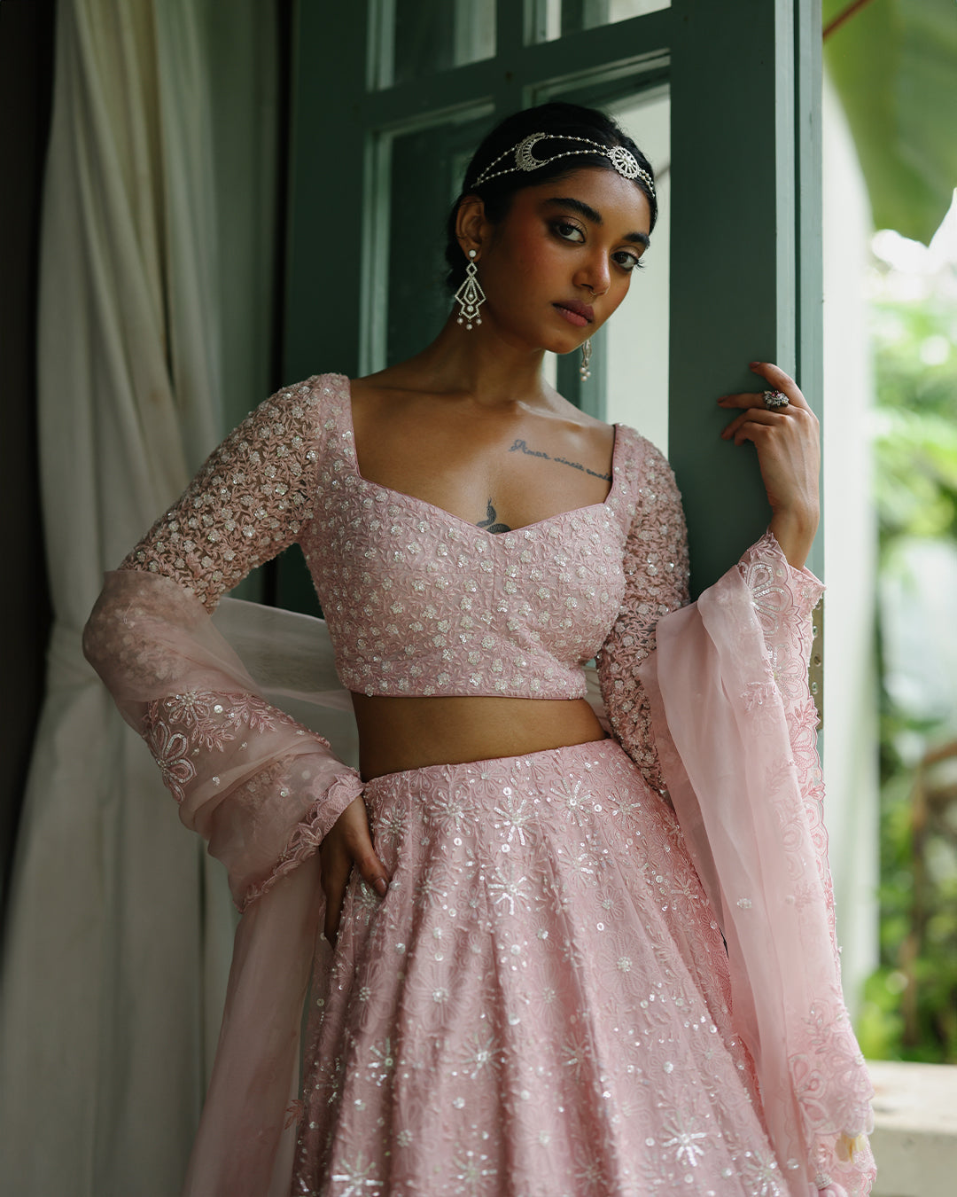 GULNAR LEHENGA SET